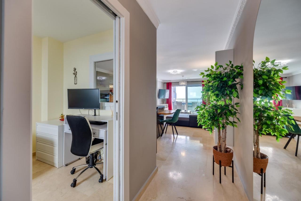 Beach Apartment Marbella Bagian luar foto
